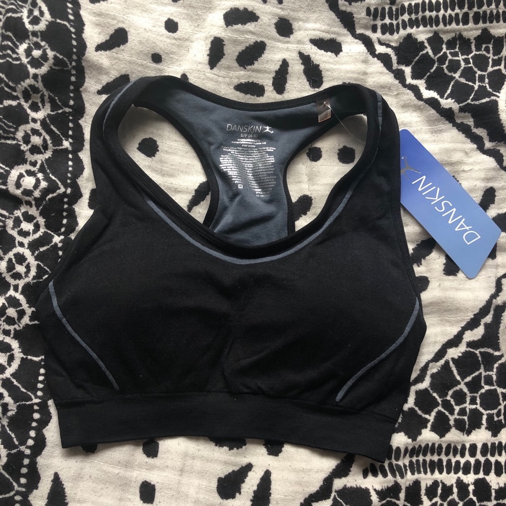 NWT Danskin Black Sports Bra Sz S